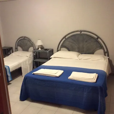 Orlando Vacanze Эриче